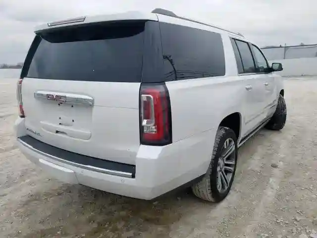 1GKS2HKJ5HR284552 2017 GMC YUKON XL DENALI-3
