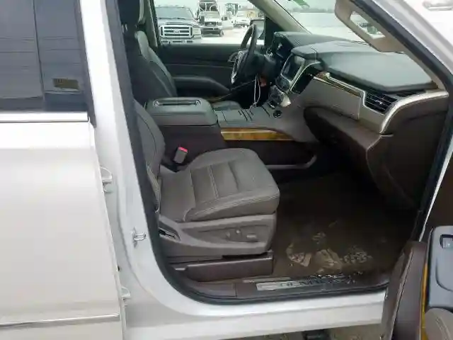 1GKS2HKJ5HR284552 2017 GMC YUKON XL DENALI-4
