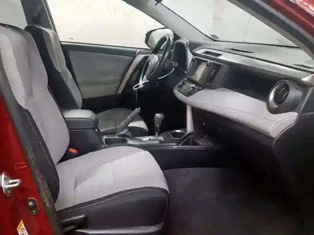 JTMRJREV2JD176037 2018 TOYOTA RAV4 HV LE-4