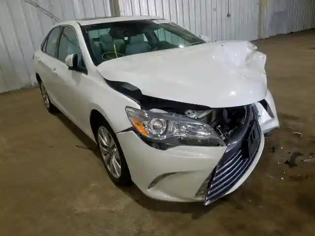 4T1BF1FK1HU751338 2017 TOYOTA CAMRY LE-0