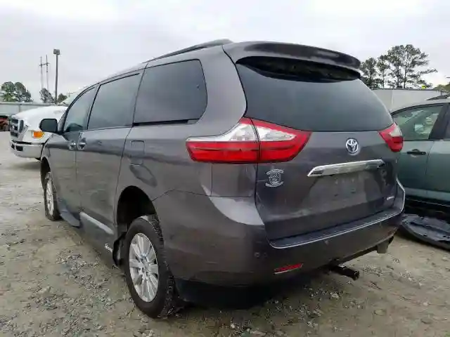 5TDYZ3DC0HS876378 2017 TOYOTA SIENNA XLE-2