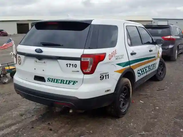 1FM5K8AR5HGE01389 2017 FORD EXPLORER POLICE INTERCEPTOR-3
