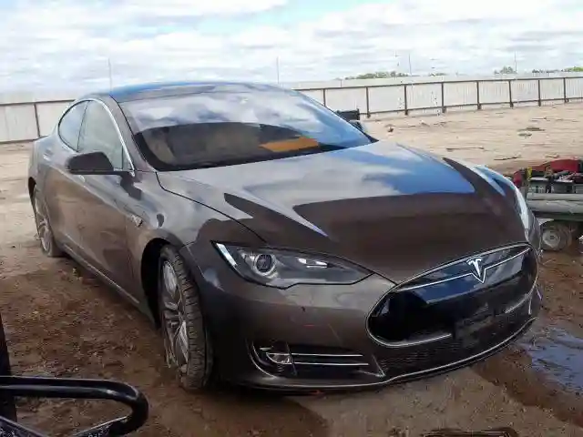 5YJSA1E29FF115003 2015 TESLA MODEL S-0