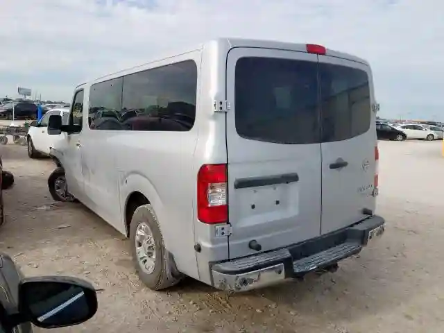 5BZBF0AA5JN852797 2018 NISSAN NV 3500 S-2