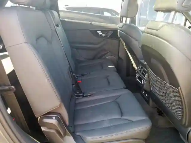 WA1VAAF70KD007064 2019 AUDI Q7 PRESTIGE-5