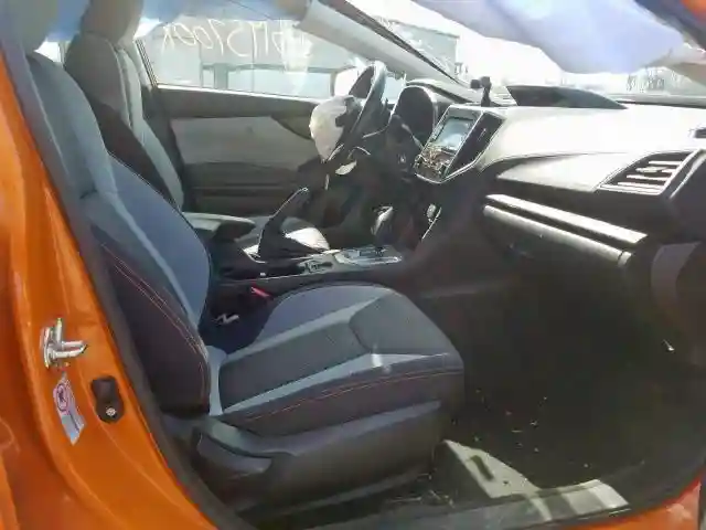 JF2GTABC8JH250772 2018 SUBARU CROSSTREK PREMIUM-4