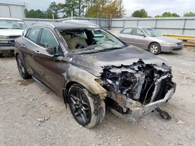 SJKCH5CP4HA020752 2017 INFINITI QX30 BASE-0