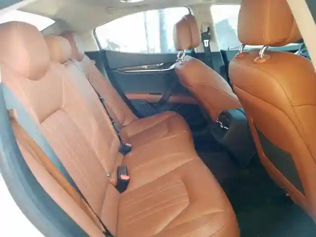 ZAM57YTA0J1267330 2018 MASERATI GHIBLI S-5