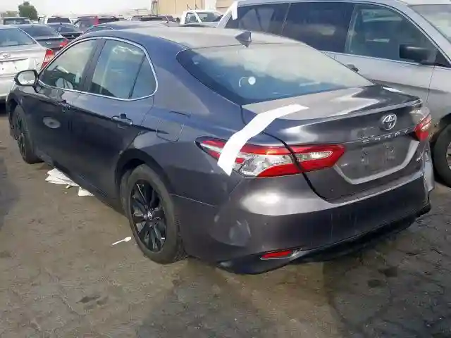 4T1B11HK7KU698437 2019 TOYOTA CAMRY L-2