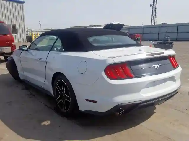 1FATP8UH5L5136564 2020 FORD MUSTANG-2