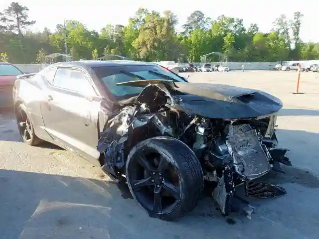 1G1FE1R77J0116579 2018 CHEVROLET CAMARO SS-0
