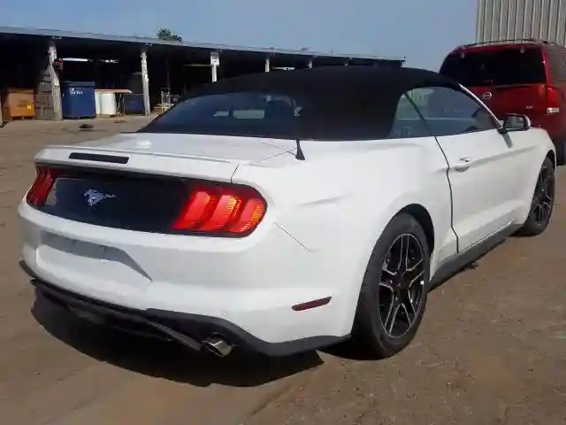 1FATP8UH5L5136564 2020 FORD MUSTANG-3