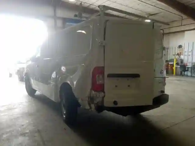 1N6BF0KM1JN809368 2018 NISSAN NV 1500 S-2