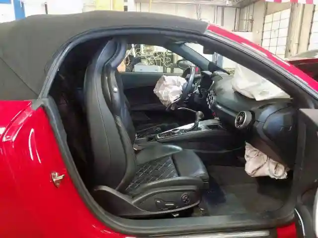 TRUT5CFV1G1024272 2016 AUDI TT-4