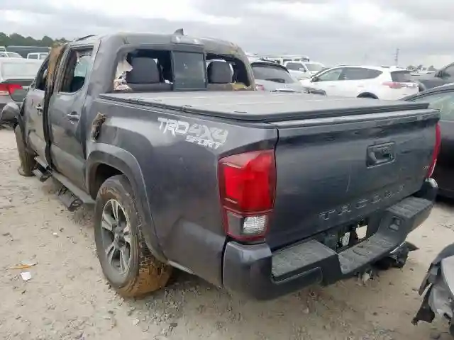 5TFCZ5AN7JX165188 2018 TOYOTA TACOMA DOUBLE CAB-2