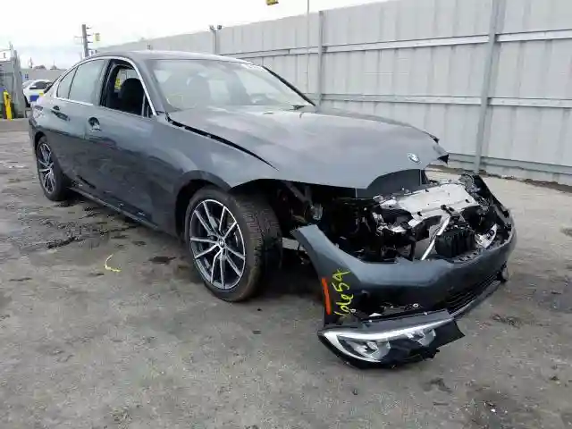3MW5R1J0XL8B19259 2020 BMW 330I-0