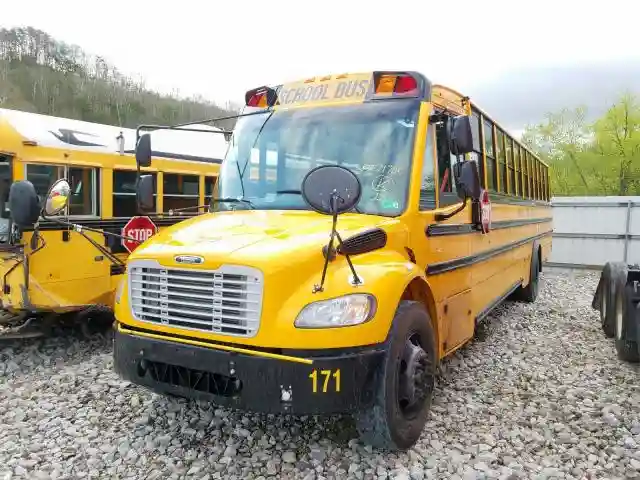 4UZABRFCXKCKA1949 2019 FREIGHTLINER CHASSIS B2B-1