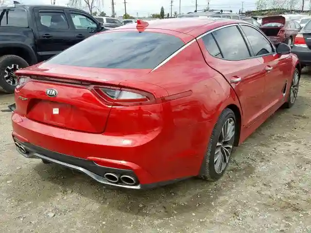 KNAE15LA2K6052098 2019 KIA STINGER-3