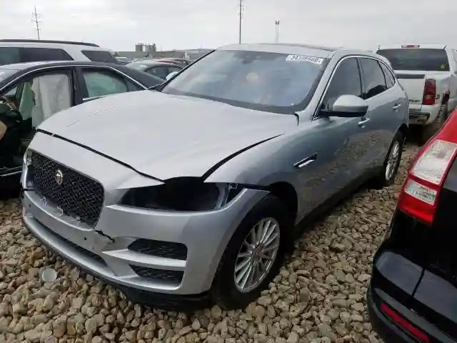 SADCS2FX4KA391680 2019 JAGUAR F-PACE-1