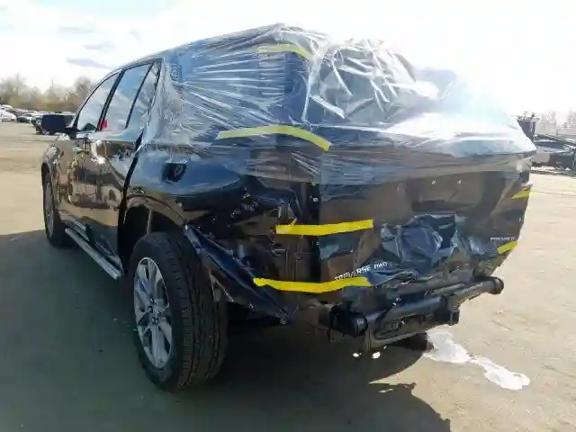 1GNEVKKW7KJ170266 2019 CHEVROLET TRAVERSE PREMIER-2