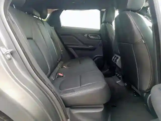 SADCJ2FXXJA299765 2018 JAGUAR F-PACE PREMIUM-5