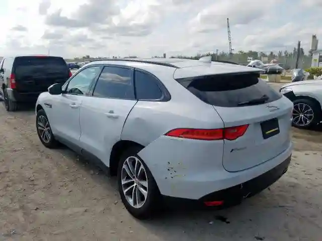 SADCJ2FXXJA299765 2018 JAGUAR F-PACE PREMIUM-2