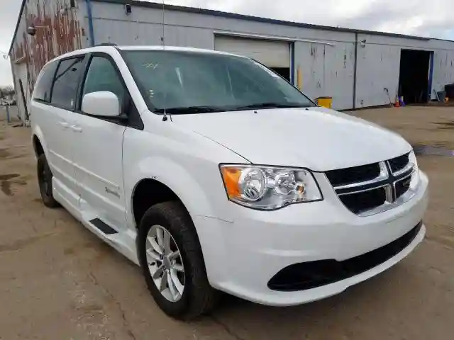 2C7WDGCG7GR366069 2016 DODGE GRAND CARAVAN SXT-0