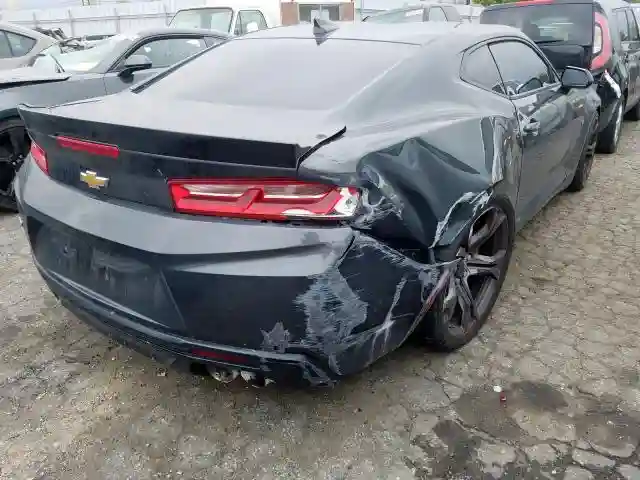 1G1FE1R77J0169086 2018 CHEVROLET CAMARO SS-3