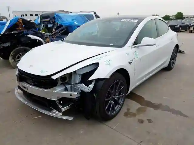 5YJ3E1EA3LF632597 2020 TESLA MODEL 3-1