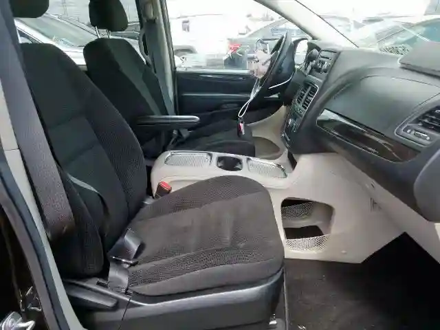 2C4RDGDG5KR571875 2019 DODGE GRAND CARAVAN CREW-4