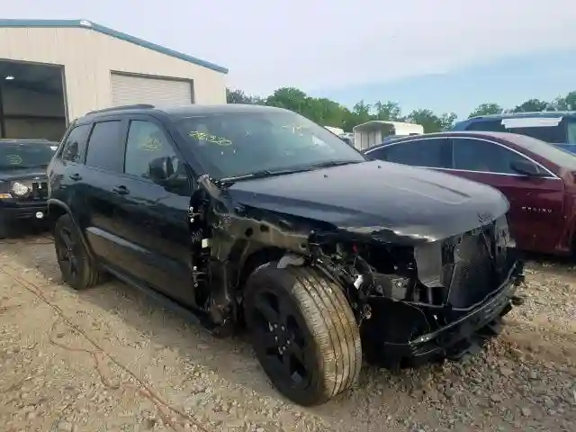 1C4RJEAG0KC805673 2019 JEEP GRAND CHEROKEE LAREDO-0