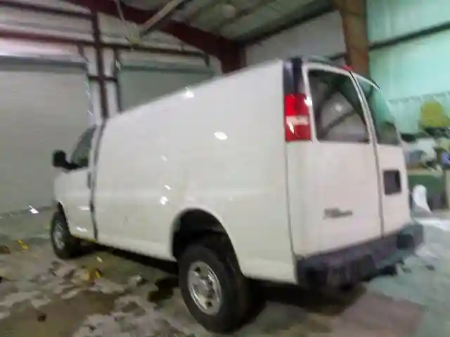 1GCWGAFG7K1229126 2019 CHEVROLET EXPRESS G2500-2