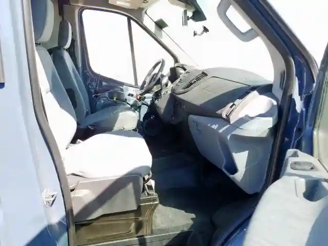 1FTYR3XM5KKB33749 2019 FORD TRANSIT T-250-4