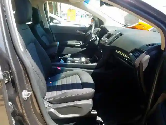 2FMPK3G91KBB09949 2019 FORD EDGE SE-4