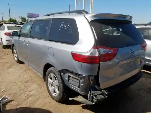 5TDKZ3DC9HS803421 2017 TOYOTA SIENNA LE-2