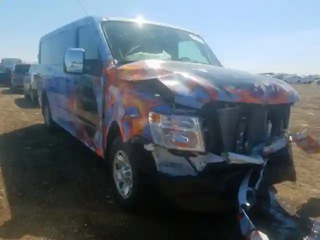 1N6AF0KY4HN808420 2017 NISSAN NV 2500 S-0