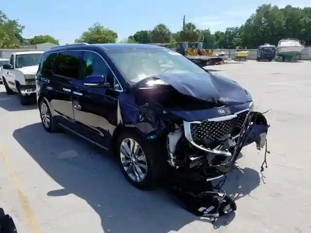 KNDME5C17J6365245 2018 KIA SEDONA SXL-0