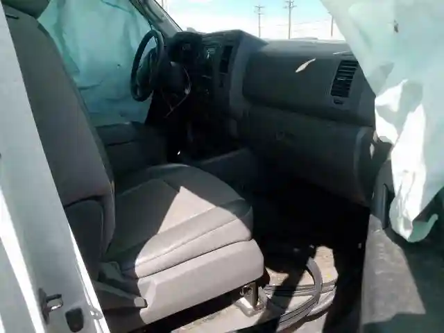 1N6BF0LY0GN812885 2016 NISSAN NV 2500 S-4