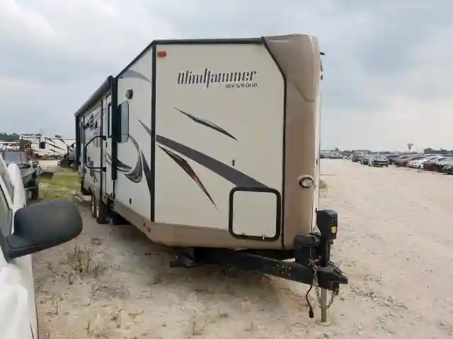 4X4TRLF27F1****** 2015 ROCK TRVL TRLR-0