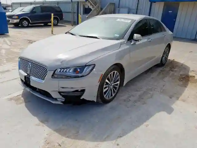 3LN6L5A93KR633957 2019 LINCOLN MKZ-1