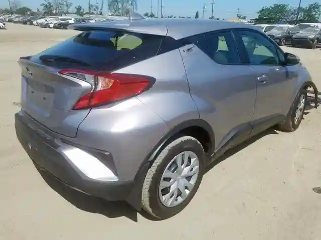 JTNKHMBX2L1065204 2020 TOYOTA C-HR XLE-3