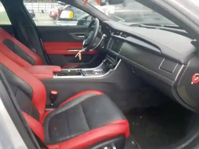 SAJBM4BV2GCY05800 2016 JAGUAR XF S-4