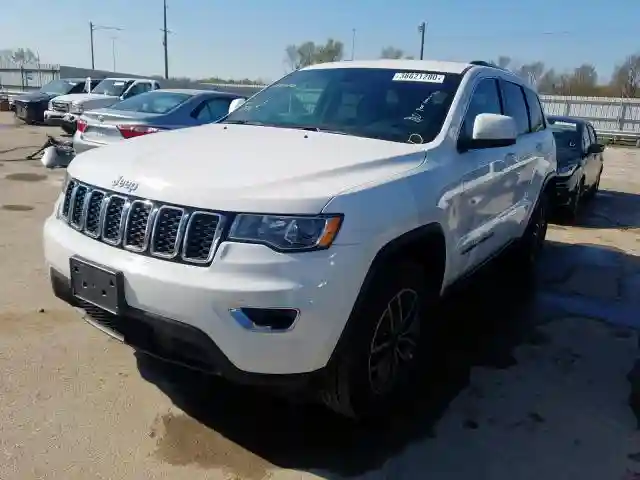 1C4RJFAG5KC793428 2019 JEEP GRAND CHEROKEE LAREDO-1