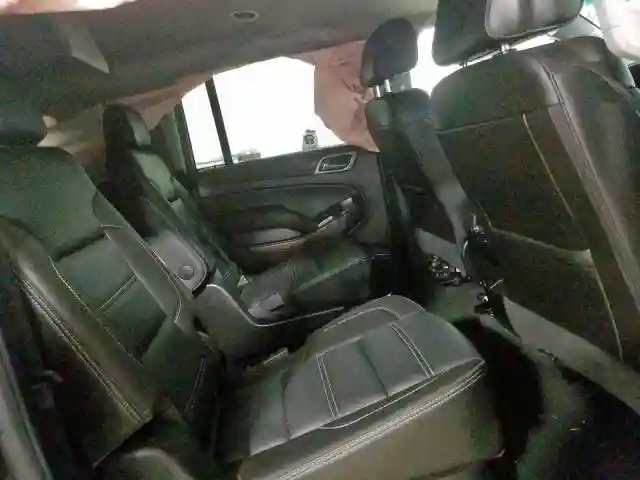 1GKS2HKJ2JR337116 2018 GMC YUKON XL DENALI-5