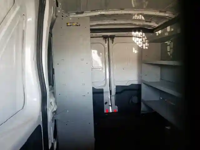 1FTYR2CM3HKA96676 2017 FORD TRANSIT T-250-5