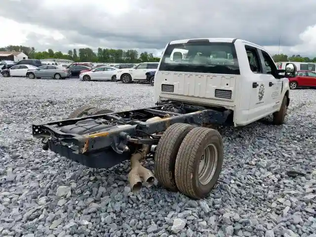 1FD8W3GT4KEE26973 2019 FORD F350 SUPER DUTY-3