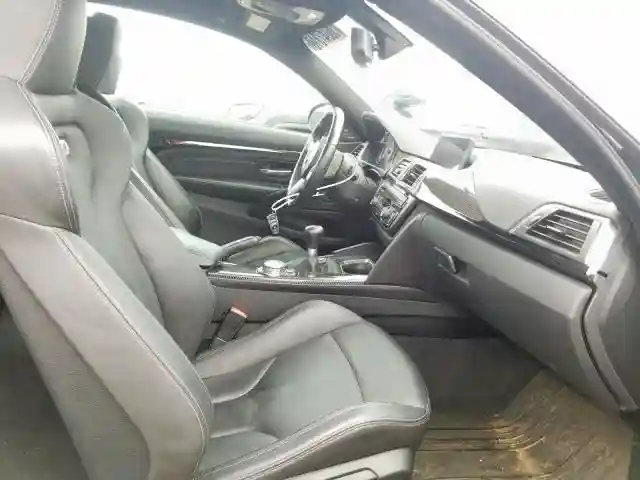 WBS3R9C54GK338684 2016 BMW M4-4