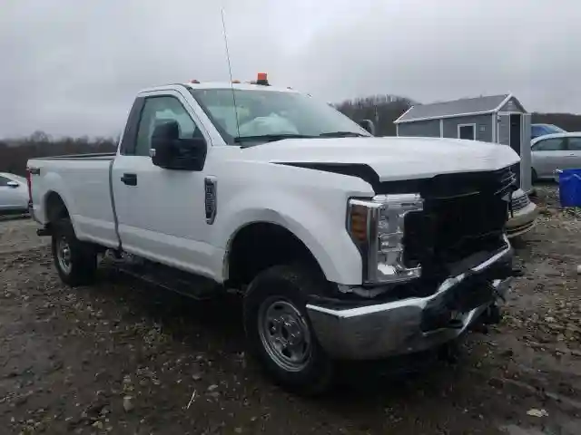 1FTBF3B64JEC97210 2018 FORD F350 SUPER DUTY-0