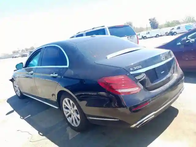 WDDZF4JB1HA130863 2017 MERCEDES-BENZ E 300-2