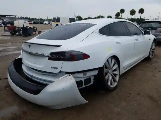 5YJSA1E4XGF149731 2016 TESLA MODEL S-3